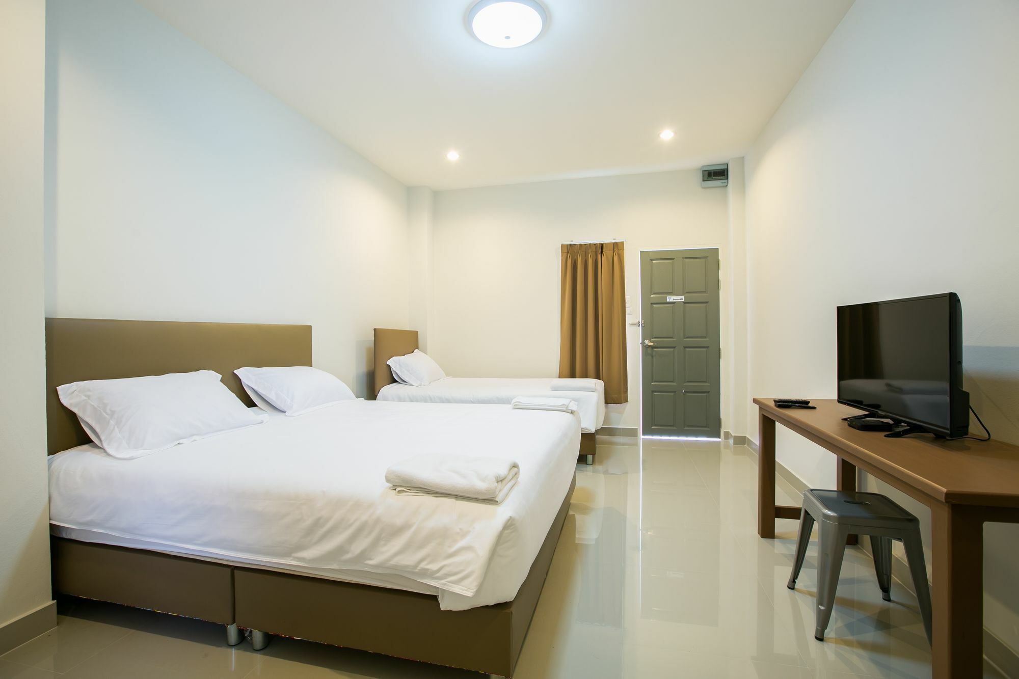 Aparthotel J-House Phetchaburi Exterior foto